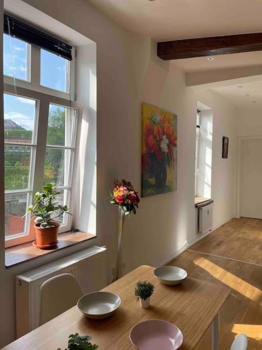 Castle View Living 1 - Best Apartment In 바일부르크 외부 사진
