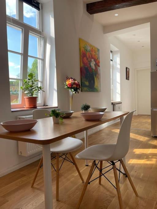 Castle View Living 1 - Best Apartment In 바일부르크 외부 사진